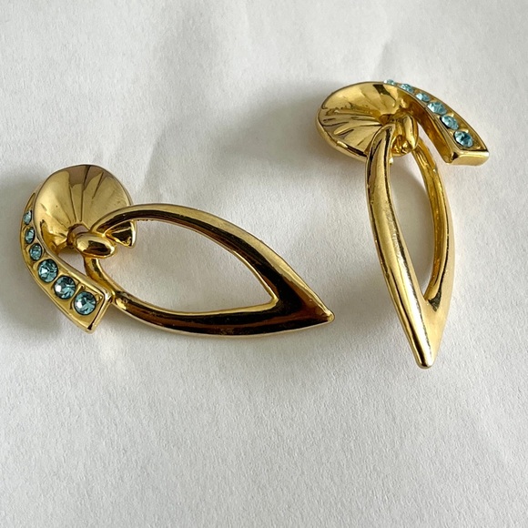 Unique vintage 80s Earrings - Picture 4 of 5